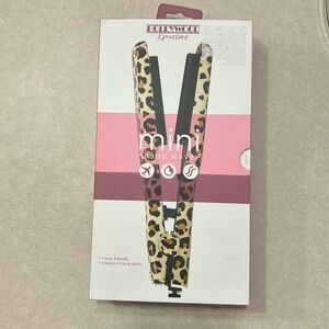 Mini shape hair waver